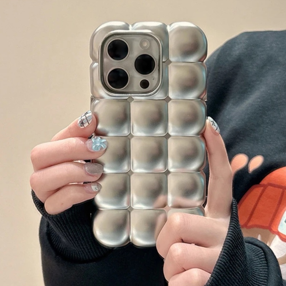 *NEW* ARTIKL PUFFY BLOCK SILVER PHONE CASE IPHONE 16